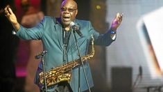 Coronavirus : Manu Dibango, légende de l'afro-jazz, vient de nous quitter