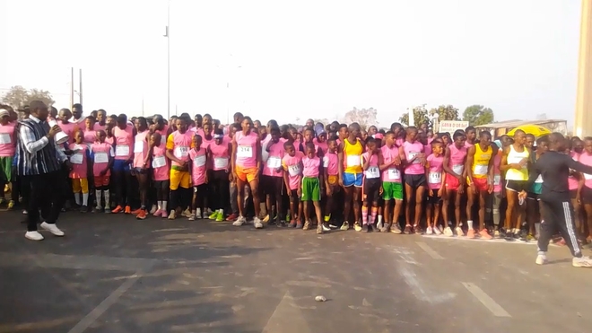 Le marathon de Parakou a rassemblé plus de 800 coureurs