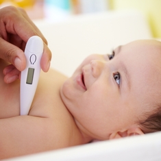 Comment bien prendre la température de son enfant ?