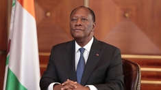 Guéri du Covid-19, Alassane Ouattara demande aux Ivoiriens de se faire vacciner