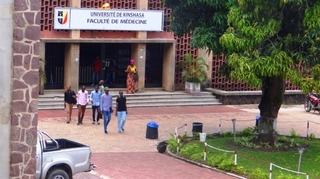 En RDC, la fermeture des facultés de médecine crispe l'opinion  