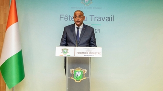 Le Premier ministre ivoirien Patrick Achi est hospitalisé en France