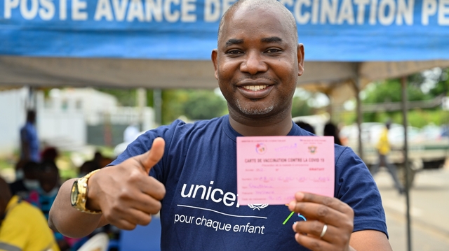 Vaccins anti-Covid : la Côte d'Ivoire met les bouchées doubles
