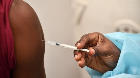 En Côte d'Ivoire, la vaccination anti-Covid s'ouvre aux 12-17 ans