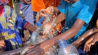 Le rappeur Niro et l'ONG Un Nouveau Visage veulent améliorer l'accès à l'eau en Mauritanie