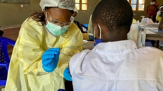 Ebola fait son retour dans l'est de la RDC, Beni contre-attaque