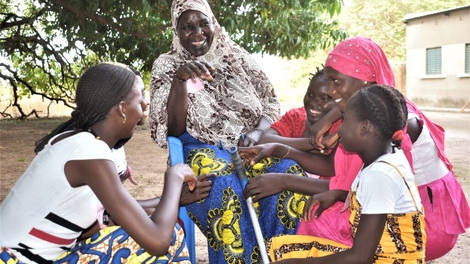 Les grands-mères sénégalaises se positionnent contre les mariages précoces