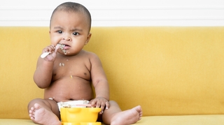 "Les repas trop riches en protéines sont dangereux pour l’enfant"