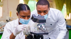 Au Sénégal, un laboratoire de biologie moléculaire veut éradiquer le paludisme
