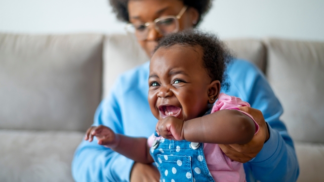 Pourquoi certains bébés sont-ils plus réceptifs à la colère ?