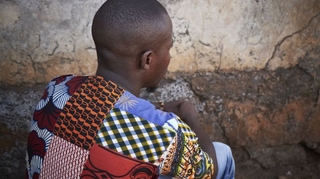VIH au Gabon : à la recherche des patients "perdus de vue"