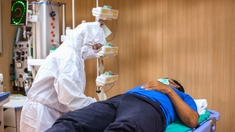 Patient zéro, le spectre du massacre de Womey... en Guinée, la difficile lutte contre le virus Ebola