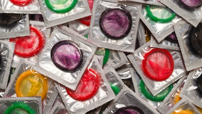 Seuls les préservatifs permettent de se protéger des IST