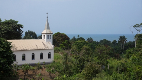Au Cameroun, le gouvernement menace de fermer les églises de réveil qui nient l'existence du Covid-19