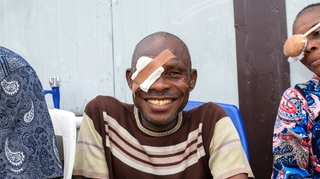 Au Bénin, une campagne pour dépister et opérer la cataracte