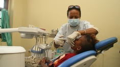 Le Sénégal et la Mauritanie tentent de faire face à la forte hausse des maladies bucco-dentaires