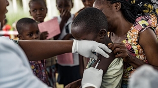 En Afrique centrale, une lutte acharnée contre la progression des épidémies de rougeole
