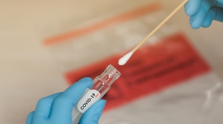 Coronavirus au Gabon : le test PCR désormais payant pour tous ceux qui arrivent dans la capitale par avion