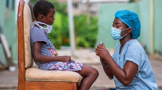Face au Covid-19, la RDC veut sensibiliser sa population à la vaccination