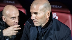 Football : Zinédine Zidane positif au Covid-19