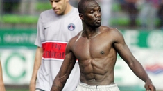 Abdos, confinement... Les conseils de Claude Makelele pour être en forme